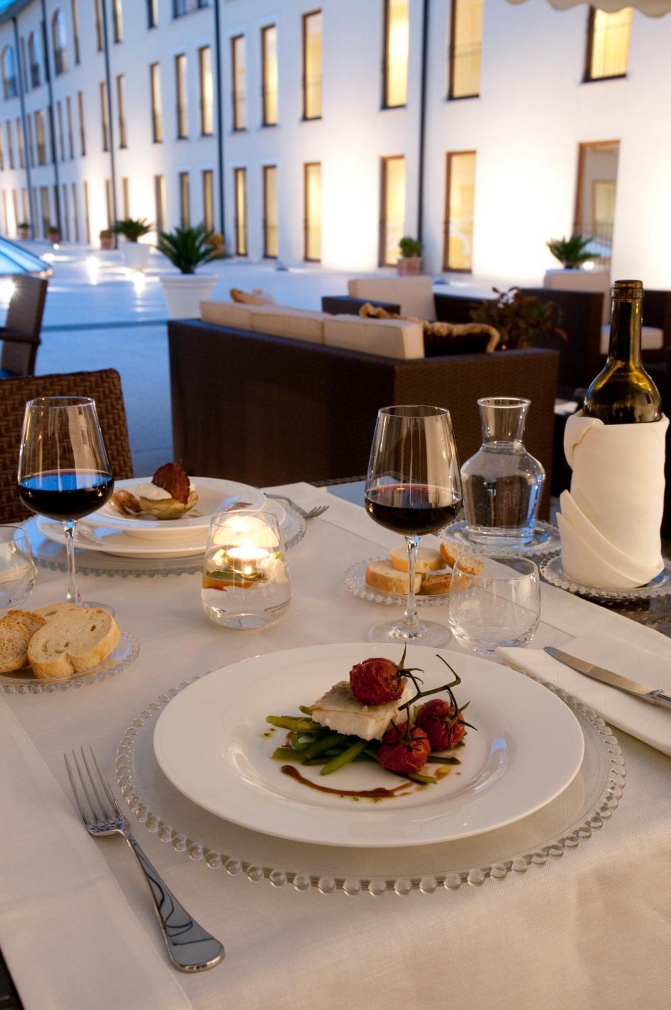 Best Western Premier Villa Fabiano Palace Hotel 렌데 레스토랑 사진